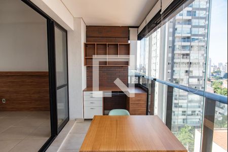 Varanda de kitnet/studio à venda com 1 quarto, 38m² em Vila Mariana, São Paulo