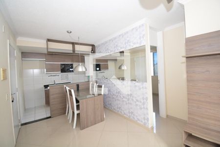 Sala de apartamento para alugar com 2 quartos, 47m² em Parada de Lucas, Rio de Janeiro