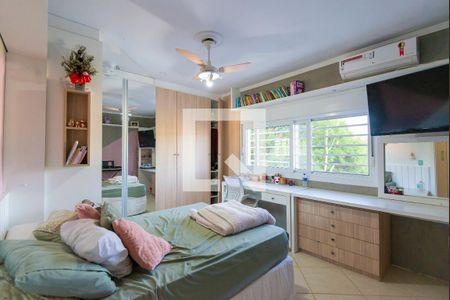 Quarto 2 de casa à venda com 3 quartos, 170m² em Teresópolis, Porto Alegre