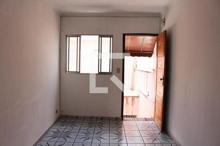 Sala de casa para alugar com 2 quartos, 140m² em Vila Pereira Barreto, São Paulo