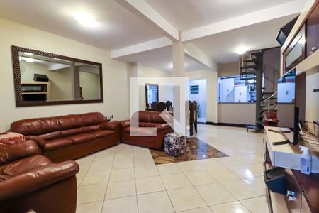 Sala de casa à venda com 3 quartos, 160m² em Parque Taboão, Taboão da Serra