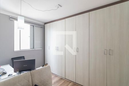 Quarto 2 de apartamento para alugar com 2 quartos, 46m² em Vila Homero Thon, Santo André