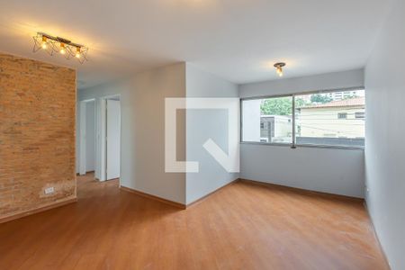 Sala de apartamento para alugar com 2 quartos, 74m² em Vila Madalena, São Paulo