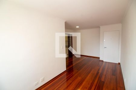 Sala  de apartamento para alugar com 2 quartos, 56m² em Santo Amaro, São Paulo