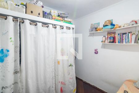 Quarto 2 de apartamento para alugar com 2 quartos, 49m² em Cidade São Jorge, Santo André