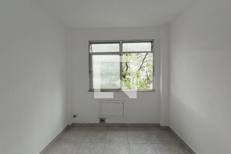 Quarto 2 de apartamento para alugar com 2 quartos, 55m² em Praia da Bandeira, Rio de Janeiro