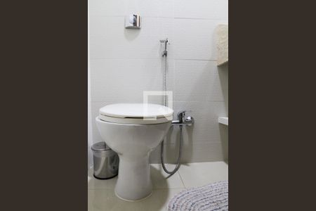 Lavabo de apartamento para alugar com 2 quartos, 50m² em Bela Vista, São Paulo