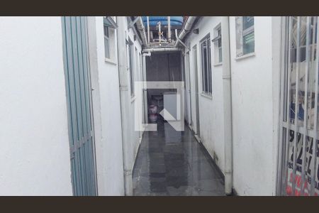 Studio para alugar com 12m², 1 quarto e sem vaga Studio para alugar com 12m², 1 quarto e sem vagaCorredor