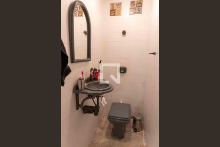 Lavabo de apartamento para alugar com 3 quartos, 142m² em Ingá, Niterói