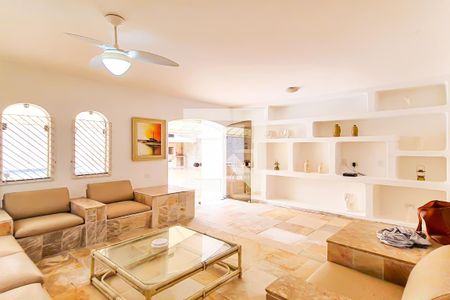 Sala de casa para alugar com 6 quartos, 350m² em Balneário Cidade Atlântica, Guarujá