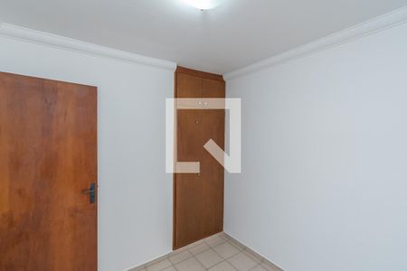 Quarto 1 de casa de condomínio para alugar com 2 quartos, 59m² em Residencial Burato, Campinas