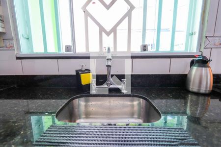 Casa à venda com 132m², 2 quartos e 1 vaga Casa à venda com 132m², 2 quartos e 1 vagaCozinha