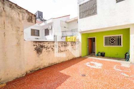 Casa à venda com 132m², 2 quartos e 1 vaga Casa à venda com 132m², 2 quartos e 1 vagaÁrea de Serviço - Quintal