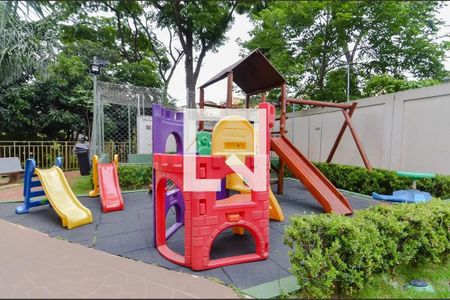 Apartamento à venda com 38m², 1 quarto e 1 vaga Apartamento à venda com 38m², 1 quarto e 1 vagaÁrea comum - Playground