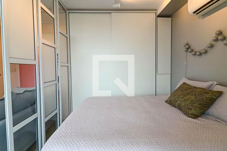 Quarto de kitnet/studio à venda com 1 quarto, 35m² em Real Parque, São Paulo