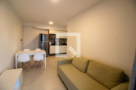 Sala de apartamento para alugar com 1 quarto, 42m² em Santo Amaro, São Paulo