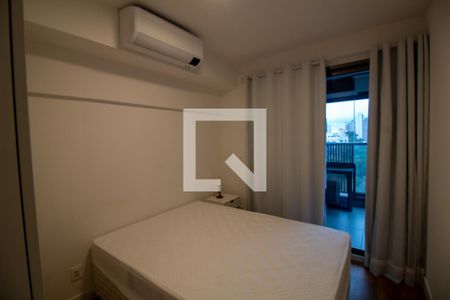 Quarto de apartamento para alugar com 1 quarto, 42m² em Santo Amaro, São Paulo