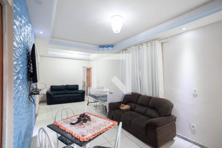 Sala  de casa à venda com 2 quartos, 80m² em Céu Azul, Belo Horizonte