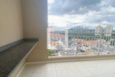 Varanda de apartamento para alugar com 2 quartos, 80m² em Jardim Tupanci, Barueri