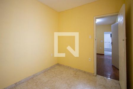 Quarto 1 de casa para alugar com 2 quartos, 80m² em Raul Veiga, São Gonçalo