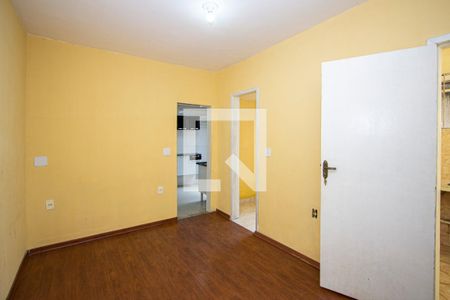 Sala de casa para alugar com 2 quartos, 80m² em Raul Veiga, São Gonçalo