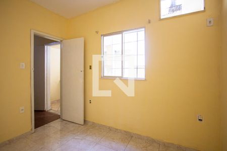 Quarto 1 de casa para alugar com 2 quartos, 80m² em Raul Veiga, São Gonçalo