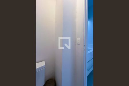 Banheiro de apartamento à venda com 1 quarto, 105m² em Itaim Bibi, São Paulo