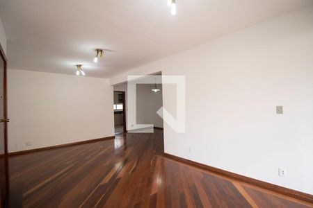 Sala de apartamento para alugar com 4 quartos, 130m² em Setor Oeste, Goiânia