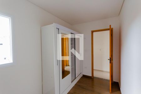 Quarto de apartamento para alugar com 2 quartos, 56m² em Parque Novo Oratório, Santo André