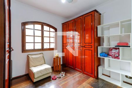 Casa à venda com 300m², 3 quartos e 2 vagas Casa à venda com 300m², 3 quartos e 2 vagasQuarto 3