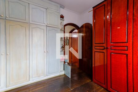 Casa à venda com 300m², 3 quartos e 2 vagas Casa à venda com 300m², 3 quartos e 2 vagasQuarto 3