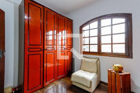 Casa à venda com 300m², 3 quartos e 2 vagas Casa à venda com 300m², 3 quartos e 2 vagasQuarto 3