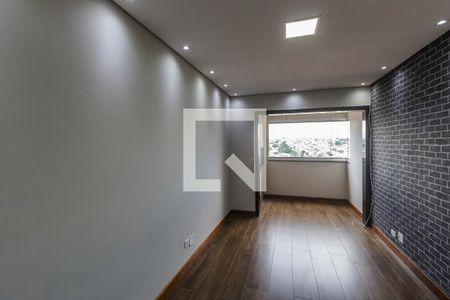 Sala de TV de apartamento para alugar com 3 quartos, 66m² em Jardim Maria Helena, Barueri