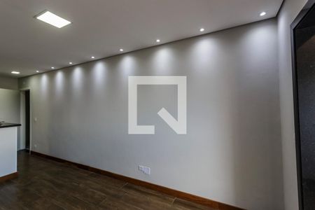 Sala de TV de apartamento para alugar com 3 quartos, 66m² em Jardim Maria Helena, Barueri