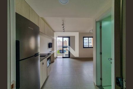 Entrada de kitnet/studio para alugar com 1 quarto, 28m² em Liberdade, São Paulo