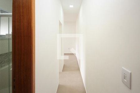 Corredor de apartamento para alugar com 1 quarto, 31m² em Vila Prudente, São Paulo