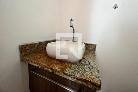 Lavabo de apartamento para alugar com 2 quartos, 112m² em Perdizes, São Paulo