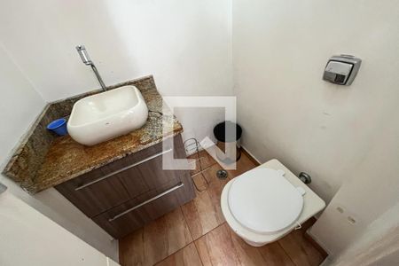 Lavabo de apartamento para alugar com 2 quartos, 112m² em Perdizes, São Paulo