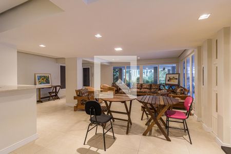 Apartamento à venda com 110m², 3 quartos e 2 vagas Apartamento à venda com 110m², 3 quartos e 2 vagasÁrea comum - Salão de festas