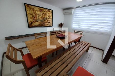 Sala de Jantar de casa à venda com 3 quartos, 550m² em Itaipu, Niterói