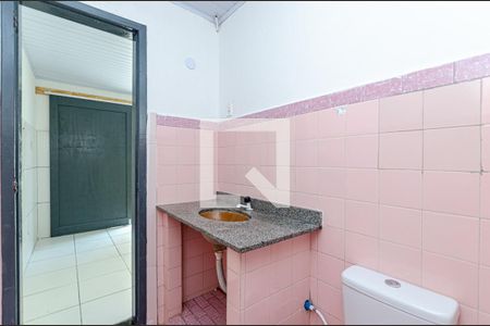 Banheiro de casa para alugar com 1 quarto, 40m² em Barreto, Niterói