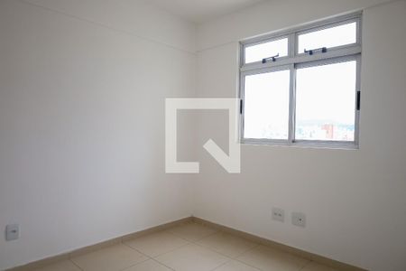 Quarto de apartamento para alugar com 2 quartos, 61m² em Carlos Prates, Belo Horizonte