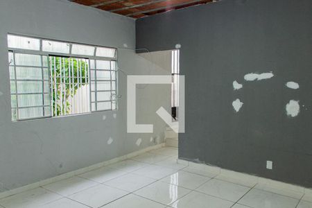 Sala de casa à venda com 3 quartos, 130m² em Vila Iório, São Paulo