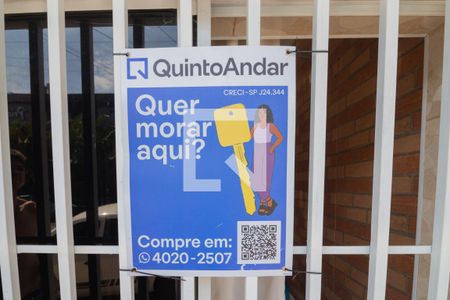Casa à venda com 150m², 2 quartos e sem vaga Casa à venda com 150m², 2 quartos e sem vagaPlaquinha QR CODE