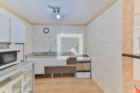 Casa à venda com 150m², 2 quartos e sem vaga Casa à venda com 150m², 2 quartos e sem vagaCozinha