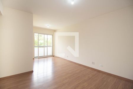 Sala de apartamento para alugar com 3 quartos, 74m² em Vila Amélia, São Paulo