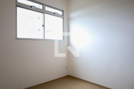 Quarto 1 de apartamento para alugar com 2 quartos, 48m² em Engenho Nogueira, Belo Horizonte