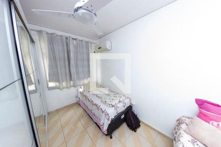 Quarto 1 de apartamento à venda com 2 quartos, 50m² em Irajá, Rio de Janeiro