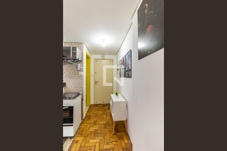 Studio - Entrada de kitnet/studio para alugar com 1 quarto, 34m² em República, São Paulo