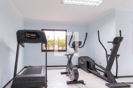 Apartamento à venda com 124m², 4 quartos e 4 vagas Apartamento à venda com 124m², 4 quartos e 4 vagasÁrea comum - Academia